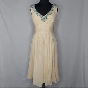 Kay Unger Cocktail Dress 4 Sleeveless Silk Empire Beaded V-Neck Quiet Luxury